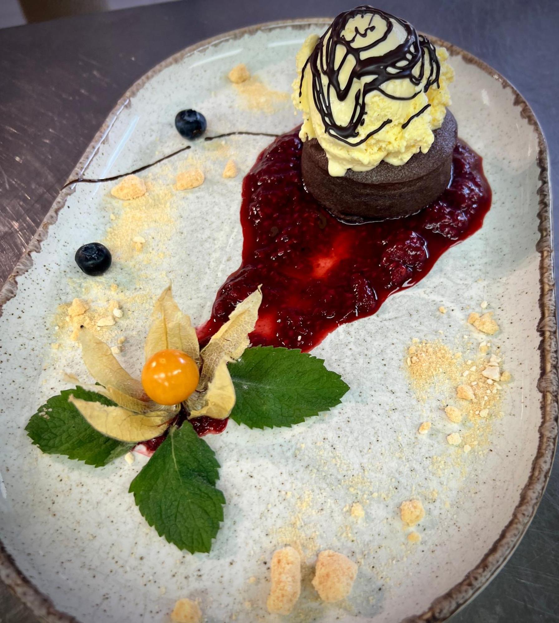 Bed & Breakfast Mesa Grill Restaurant Cafe Dzwirzyno